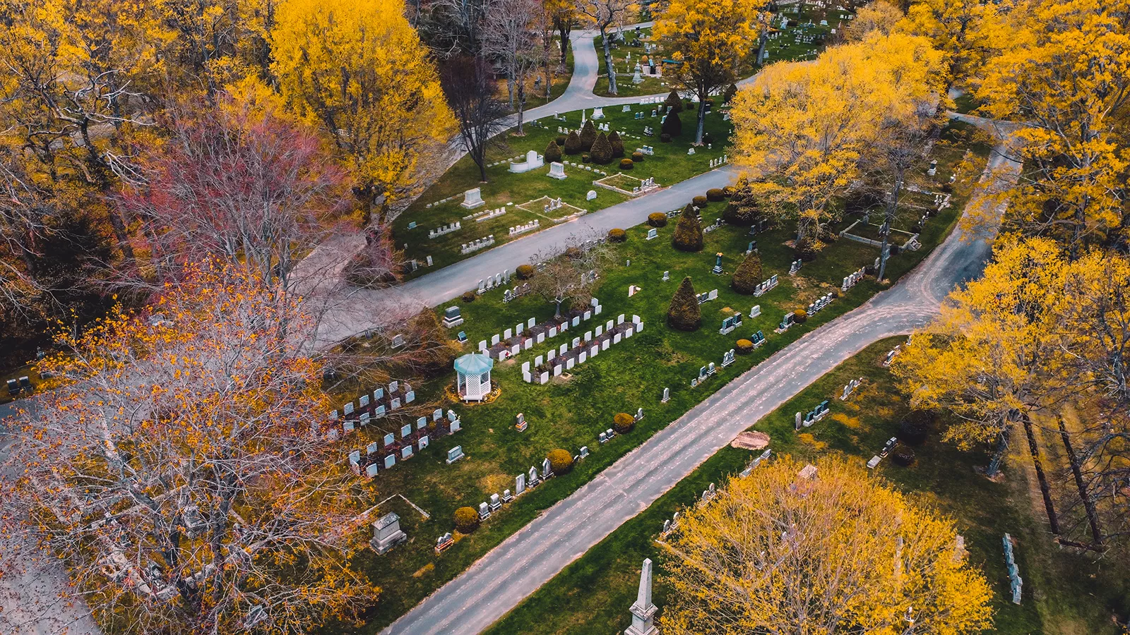 Laurel Hill Cemetery Autumn Cemetery 1600