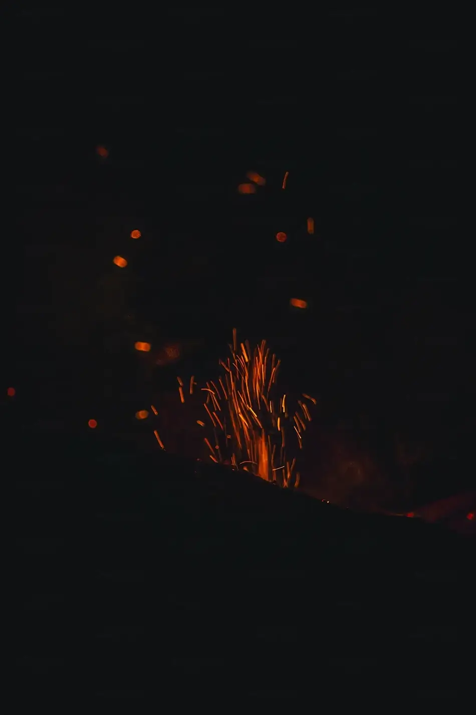 Scattered Ember Dance, Maine · United States