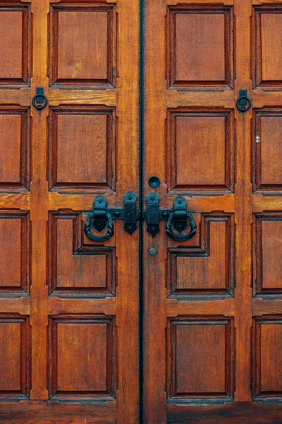 Barkhamsted Reservoir Door Up Close, Barkhamsted, Connecticut · United States