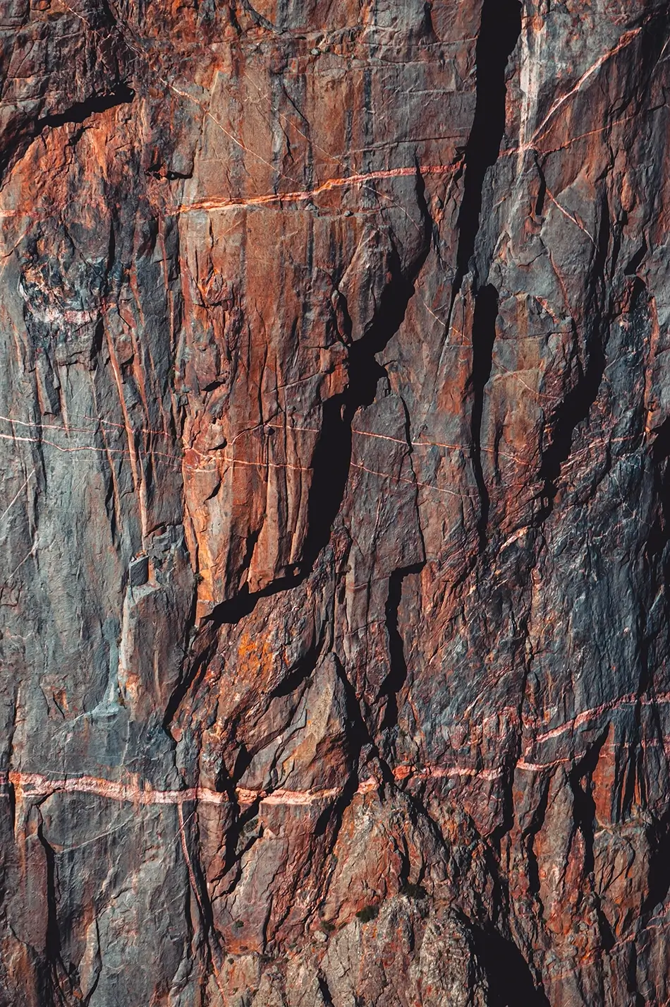 Black Canyon Of The Gunnison Rugged Vertical Canyon Wall, Montrose, Colorado · United States
