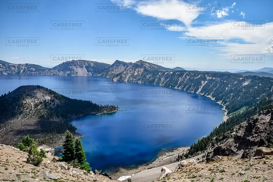 Crater Lake National Park Scenic Rim Trail, Oregon · United States