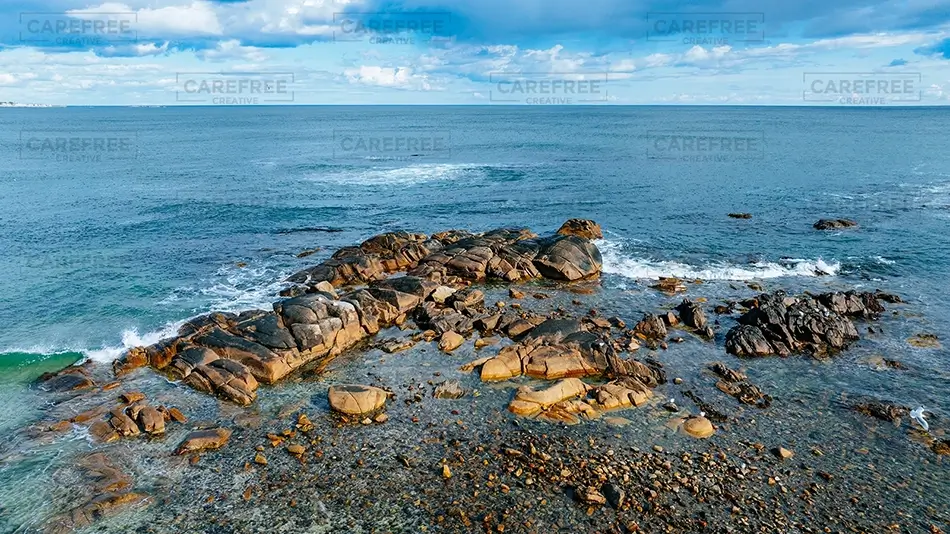 Fortunes Rock Beach Rocky Coastline and Calm Waters, Biddeford, Maine · United States