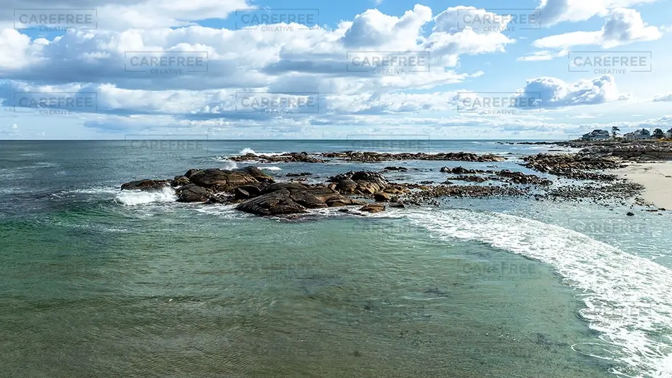 Fortunes Rock Beach Serene Ocean and Rocky Shoreline, Biddeford, Maine · United States