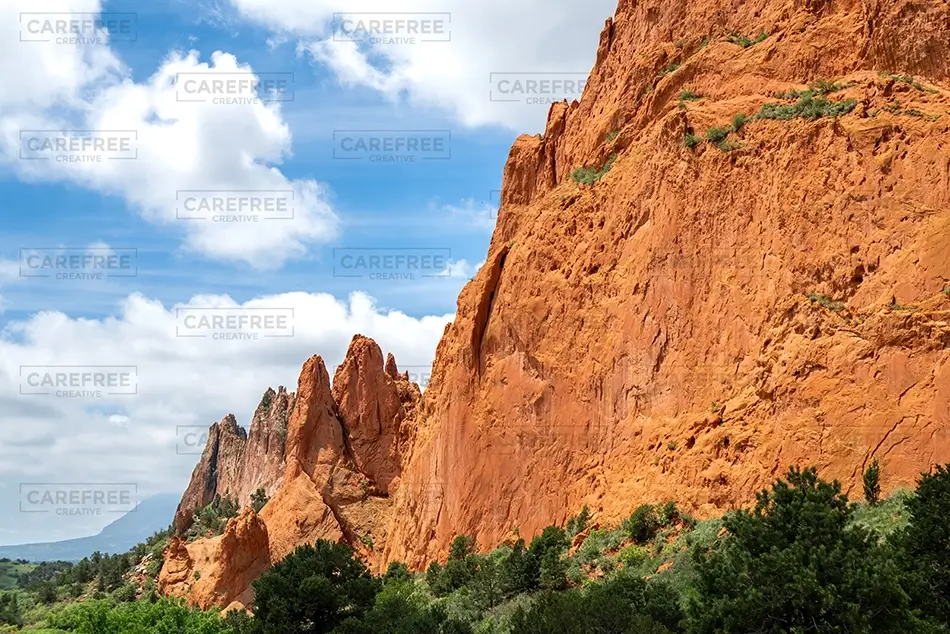 Garden of the Gods Towering Red Sandstone Cliffs, Colorado Springs, Colorado · United States