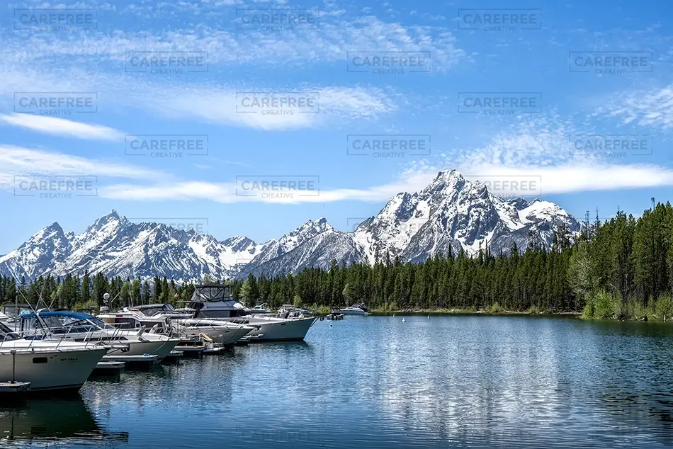 Grand Tetons National Park Scenic Mountain Lake View, Jackson, Wyoming · United States