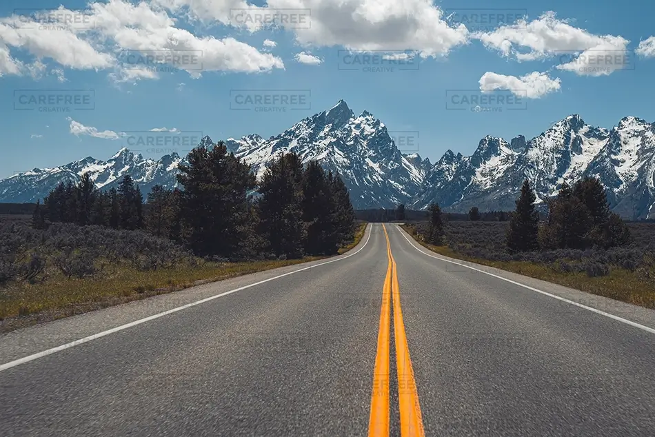 Grand Tetons National Park Scenic Mountain Road, Jackson, Wyoming · United States