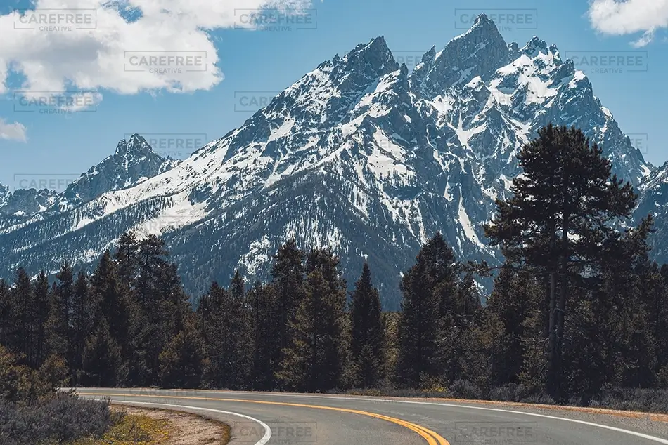 Grand Teton National Park Majestic Snowcapped Mountains, Jackson, Wyoming · United States