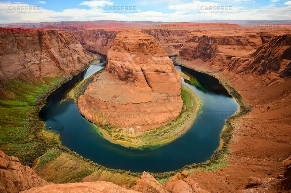 Horseshoe Bend Dramatic River Canyon, Page, Arizona · United States