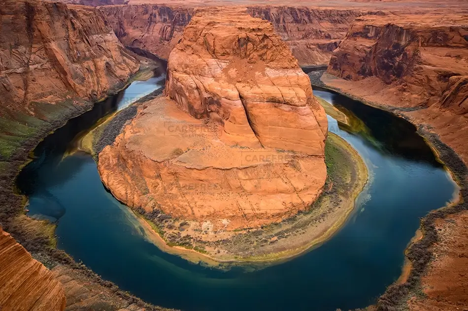 Horseshoe Bend Dramatic River Canyon, Page, Arizona · United States