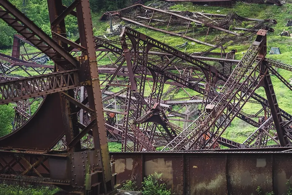Kinzua Bridge State Park Twisted Steel Wreckage, Mt Jewett, Pennsylvania · United States
