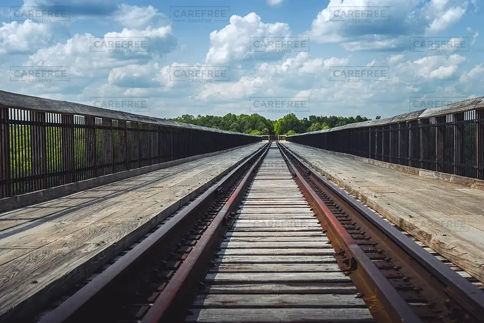Kinzua Bridge State Park Railroad Tracks Vanishing Point, Mt Jewett, Pennsylvania · United States