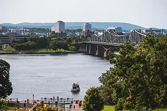 Majors Hill Park Overlooking the River Bridge, Ottowa, Ontario