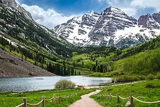 Maroon Bells Scenic Mountain Landscape with Lake, Aspen, Colorado