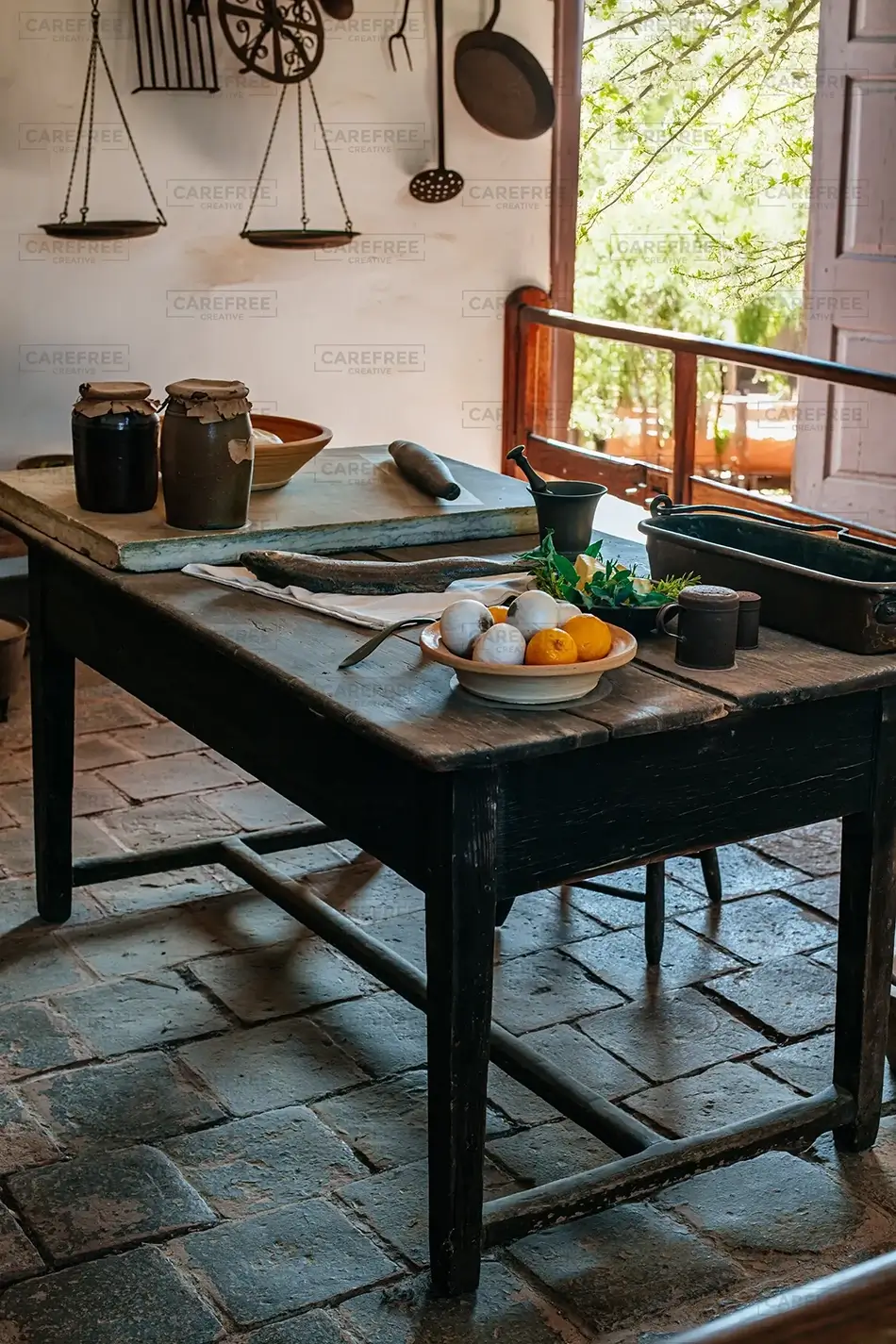 Mount Vernon Rustic Kitchen Table, Mt Vernon, Virginia · United States