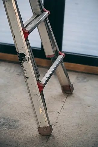 Painting Aluminum Ladder Rubber Feet