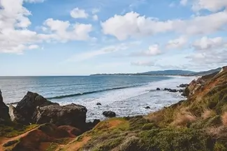 Red Rock Beach Grassy Overlook, Stinson Beach, California