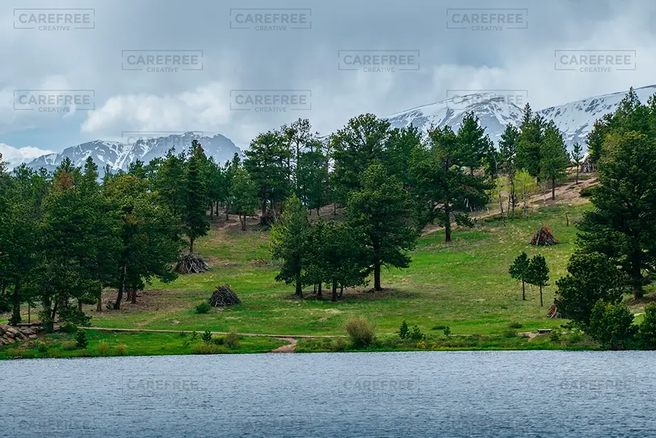 Rocky Mountain National Park Lakeside View, Estes Park, Colorado · United States