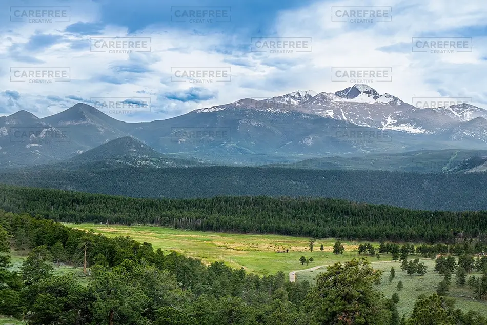 Rocky Mountain National Park Scenic Mountain Landscape, Estes Park, Colorado · United States