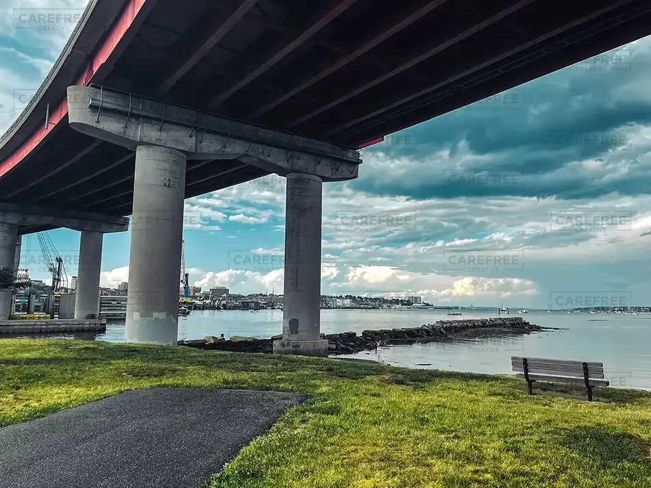 Thomas Knight Park Trail to Solitude, South Portland, Maine · United States