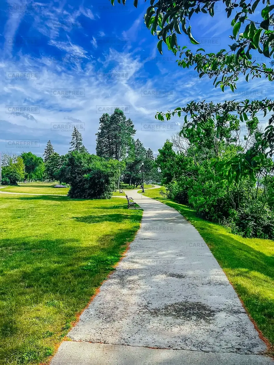 Western Promenade Park Lush Trail, Portland, Maine · United States